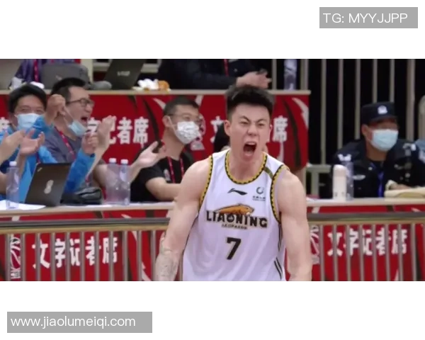 赵泰隆：从篮球新星到职业生涯的传奇之路与成长故事