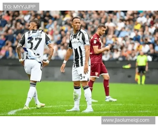 乌迪内斯主场迎战卡球队全力争胜展现实力与决心