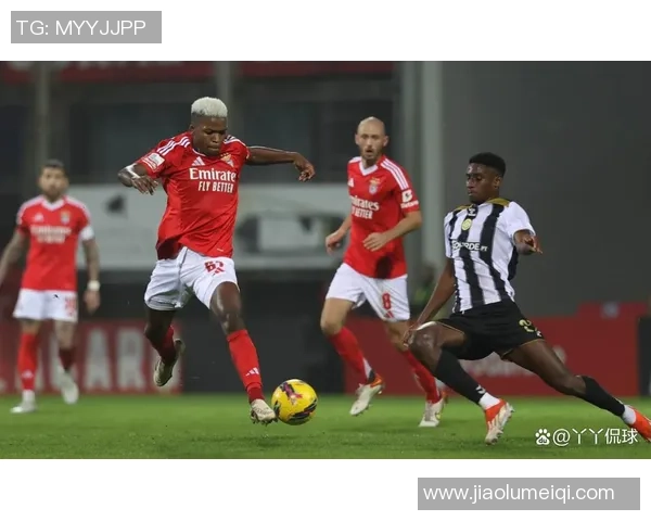 国民队迎战里斯本竞技争夺葡超联赛关键胜利的激烈对决 国民队迎战里斯本竞技争夺葡超联赛关键胜利的激烈对决