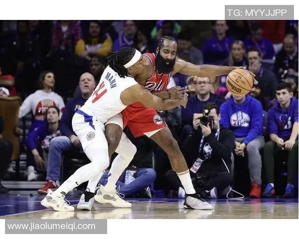 独行侠与快艇激战正酣谁能在NBA赛场上笑到最后