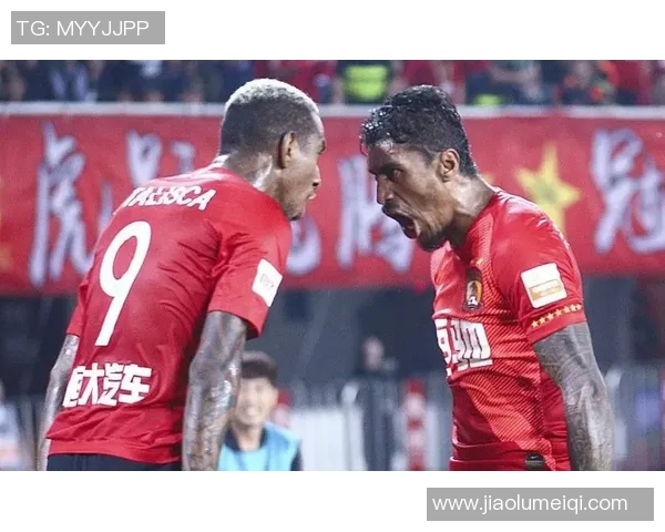 巴塞罗那与恒大精彩对决视频回顾全场精彩瞬间与战术分析